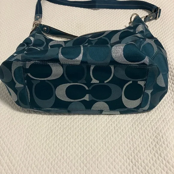 Coach Signature Handbag - Picture 4 of 6